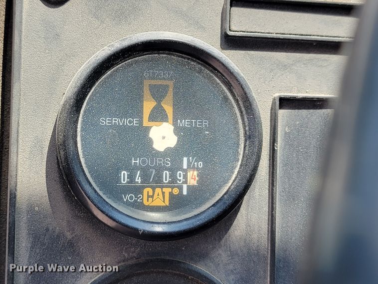 image for item KD9382 1982 International CO-9670  winch truck