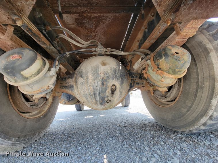 image for item KD9382 1982 International CO-9670  winch truck