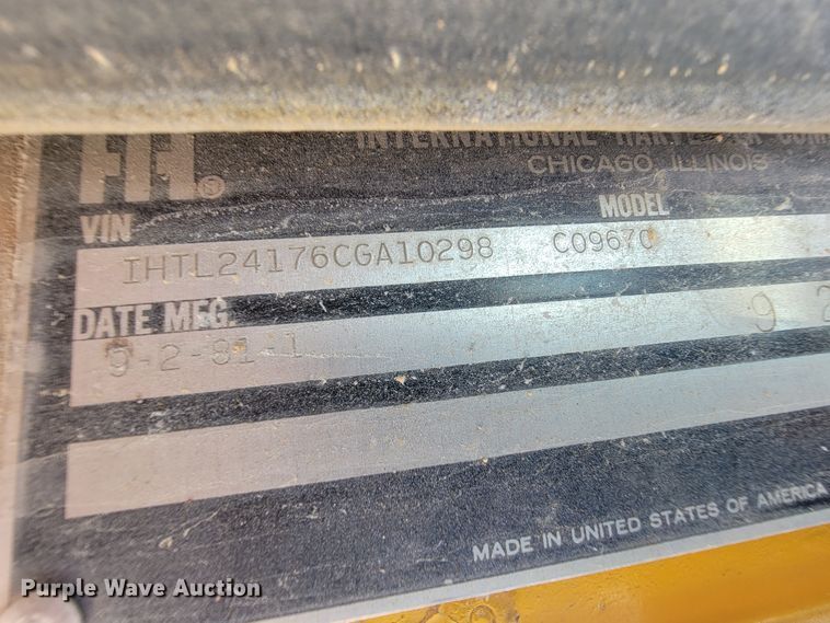 image for item KD9382 1982 International CO-9670  winch truck