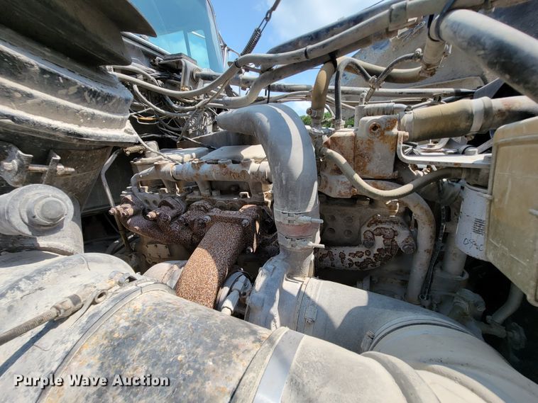 image for item KD9383 1985 Ford 9000  dump truck