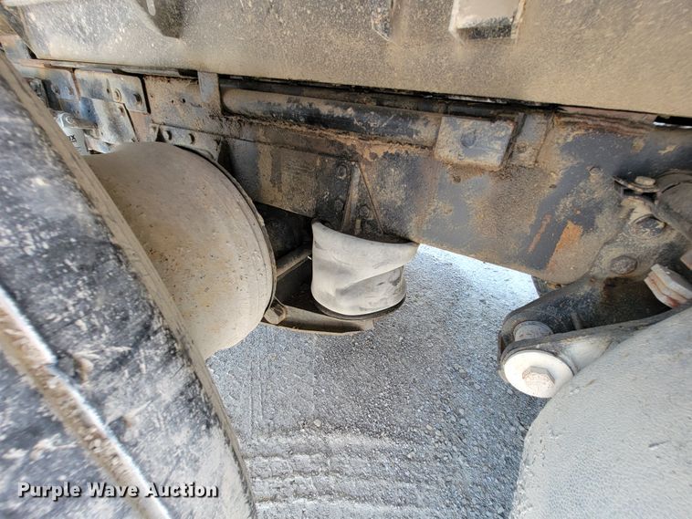 image for item KD9383 1985 Ford 9000  dump truck