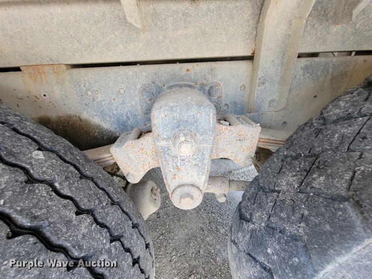 image for item KD9383 1985 Ford 9000  dump truck