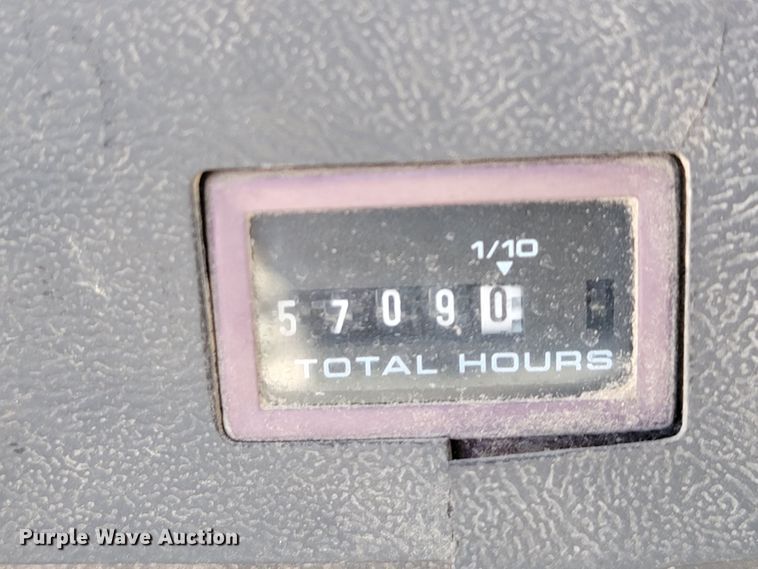 image for item KD9384 1993 Ford LT8000  ready mix truck