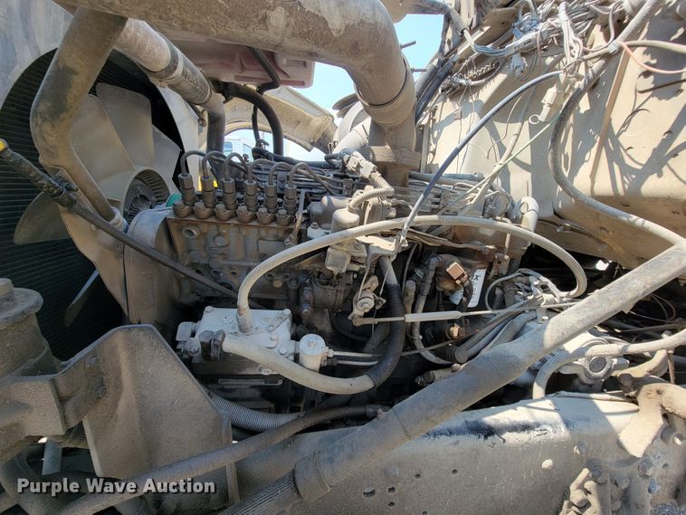 image for item KD9384 1993 Ford LT8000  ready mix truck