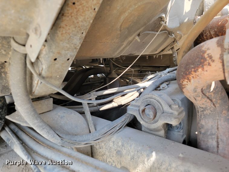 image for item KD9384 1993 Ford LT8000  ready mix truck