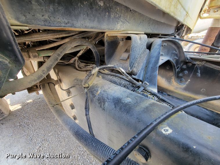 image for item KD9384 1993 Ford LT8000  ready mix truck