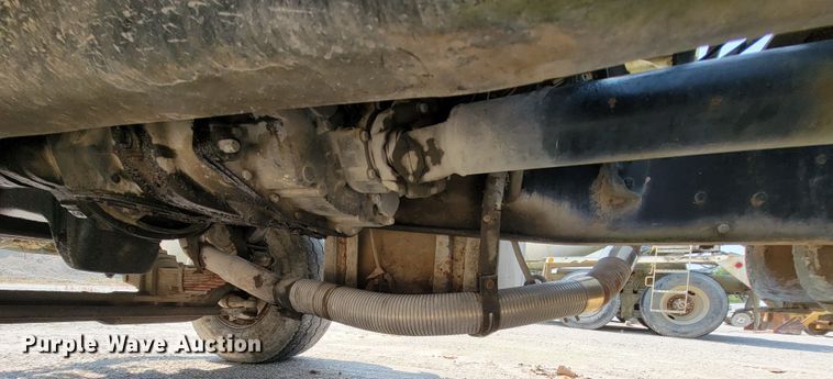 image for item KD9384 1993 Ford LT8000  ready mix truck