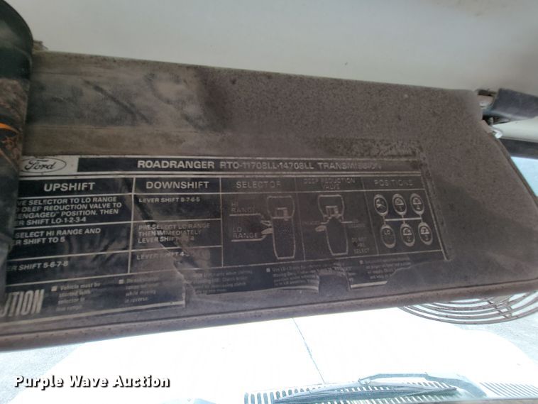 image for item KD9385 1994 Ford LT8000  ready mix truck