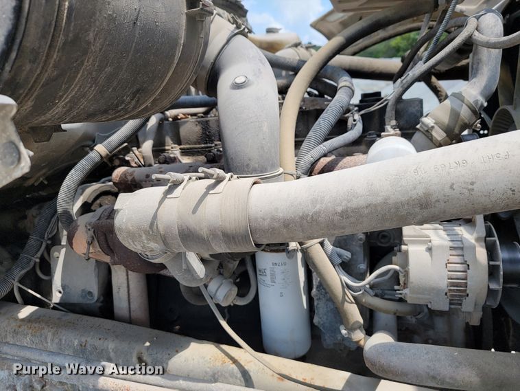 image for item KD9385 1994 Ford LT8000  ready mix truck