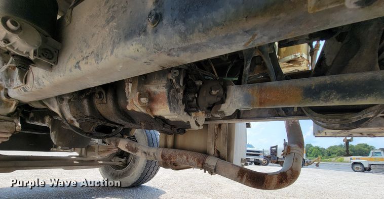 image for item KD9385 1994 Ford LT8000  ready mix truck