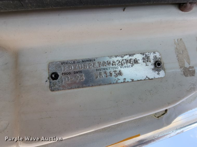 image for item KD9385 1994 Ford LT8000  ready mix truck