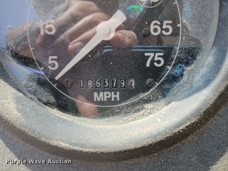 image for item KD9386 1994 Ford LT8000  ready mix truck