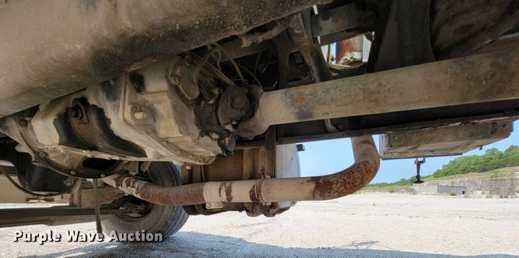 image for item KD9386 1994 Ford LT8000  ready mix truck