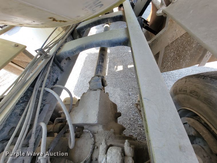 image for item KD9386 1994 Ford LT8000  ready mix truck