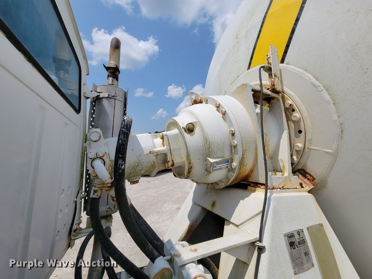 image for item KD9387 1994 Ford LT8000  ready mix truck