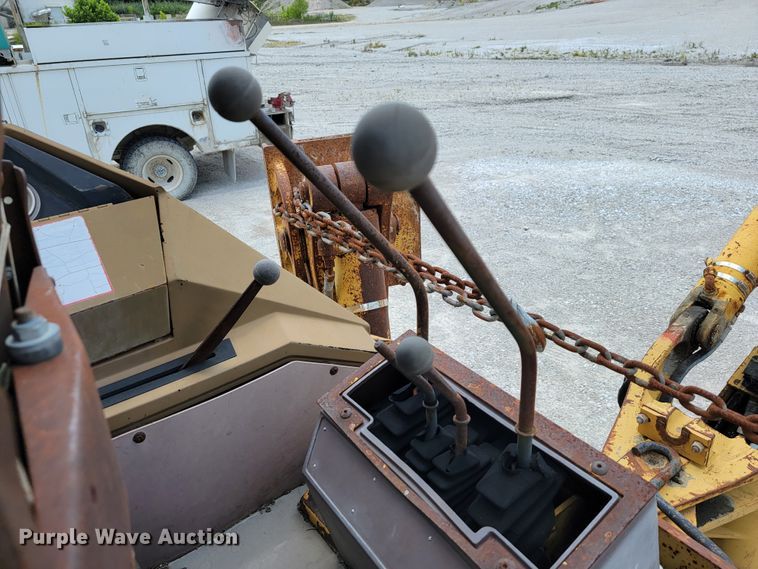 image for item KD9388 1992 Caterpillar 436 Series II  backhoe