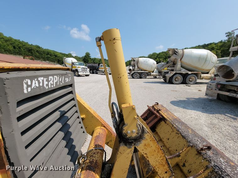 image for item KD9388 1992 Caterpillar 436 Series II  backhoe