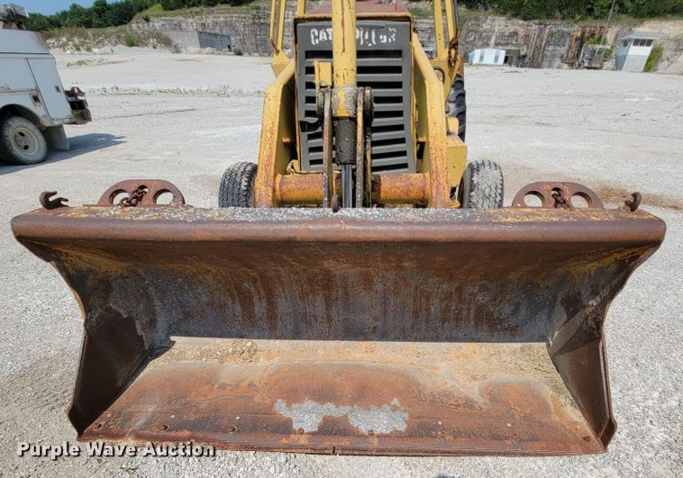 image for item KD9388 1992 Caterpillar 436 Series II  backhoe