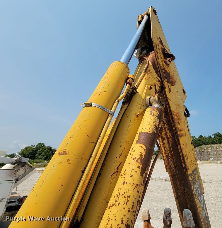 image for item KD9388 1992 Caterpillar 436 Series II  backhoe