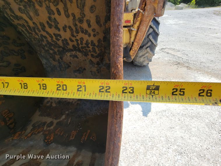 image for item KD9388 1992 Caterpillar 436 Series II  backhoe