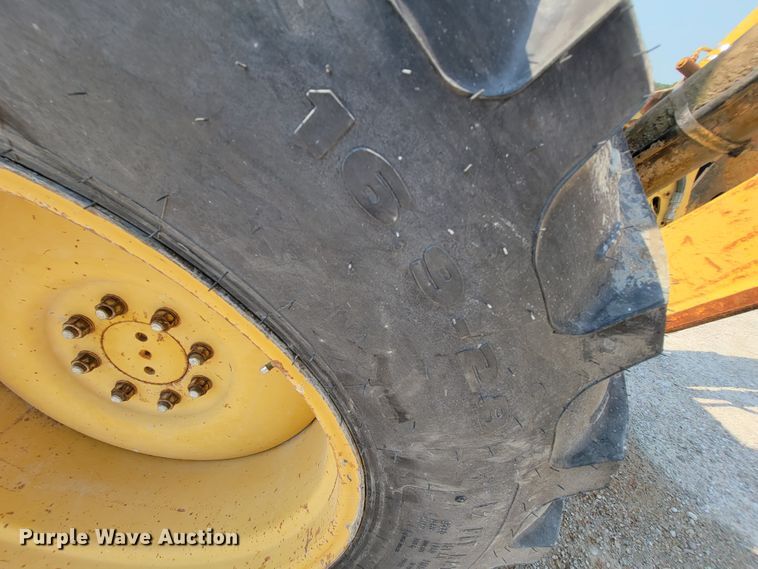 image for item KD9388 1992 Caterpillar 436 Series II  backhoe