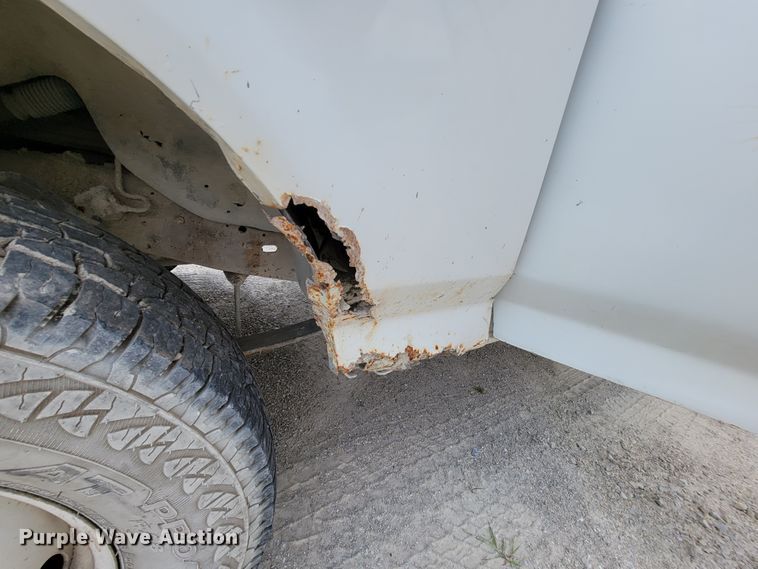 image for item KD9389 1994 Ford F450 Super Duty  bucket truck