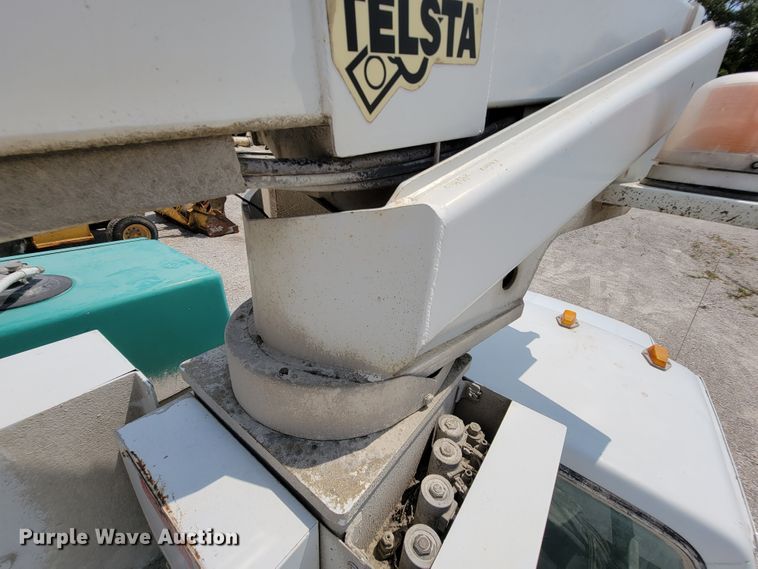 image for item KD9389 1994 Ford F450 Super Duty  bucket truck