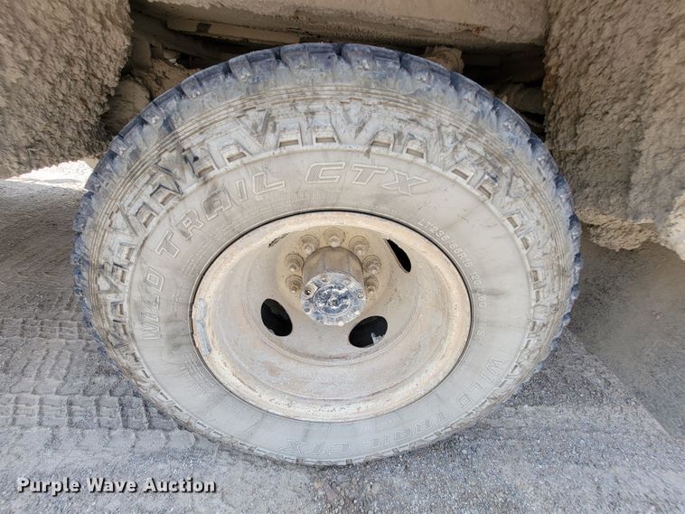 image for item KD9389 1994 Ford F450 Super Duty  bucket truck