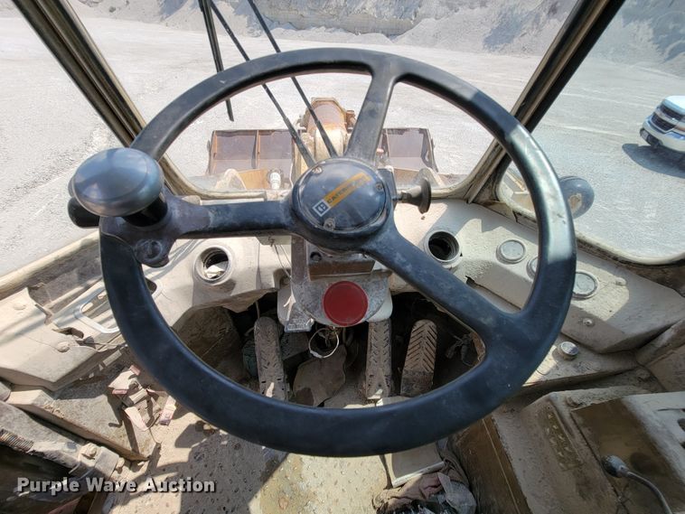 image for item KD9390 1989 Caterpillar 966E  wheel loader