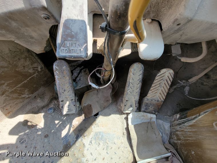 image for item KD9390 1989 Caterpillar 966E  wheel loader