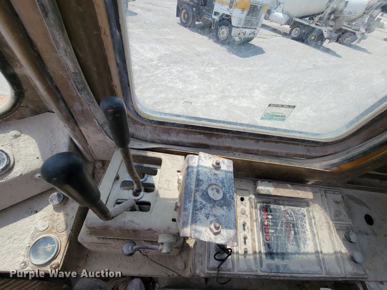 image for item KD9390 1989 Caterpillar 966E  wheel loader