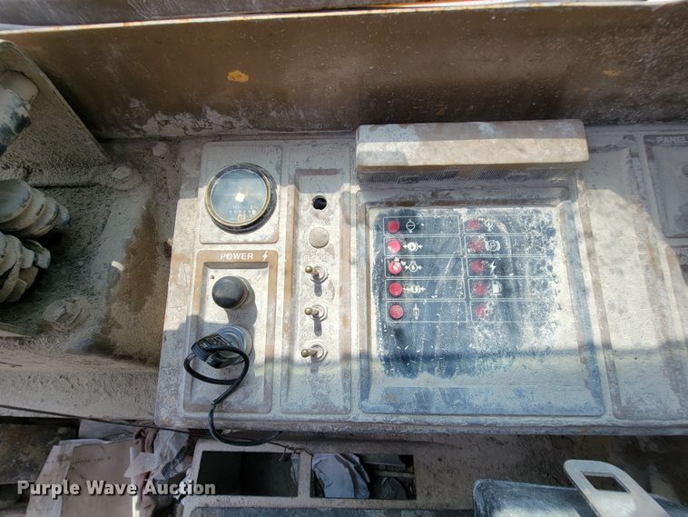 image for item KD9390 1989 Caterpillar 966E  wheel loader