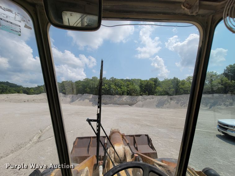 image for item KD9390 1989 Caterpillar 966E  wheel loader