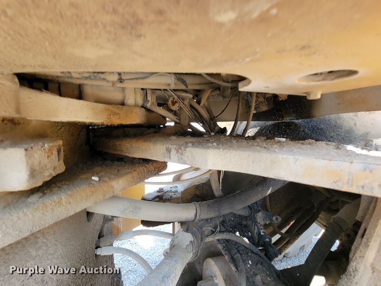 image for item KD9390 1989 Caterpillar 966E  wheel loader