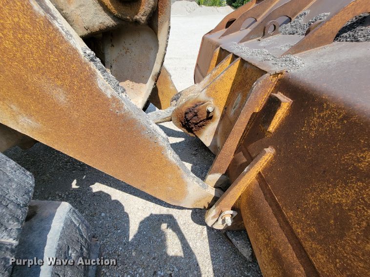 image for item KD9390 1989 Caterpillar 966E  wheel loader