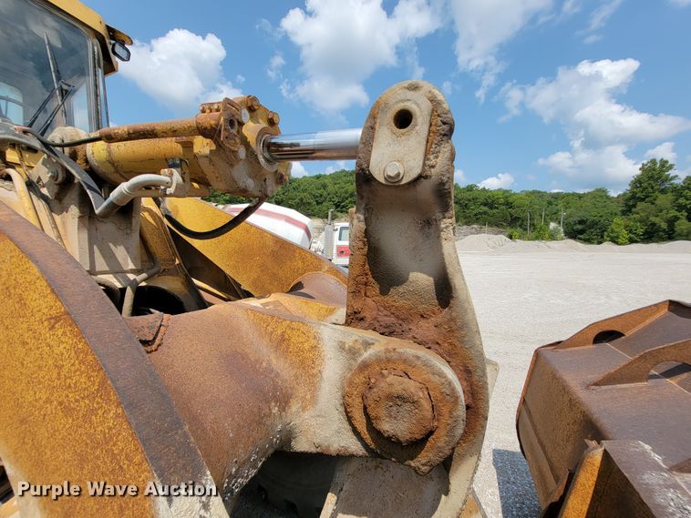 image for item KD9390 1989 Caterpillar 966E  wheel loader