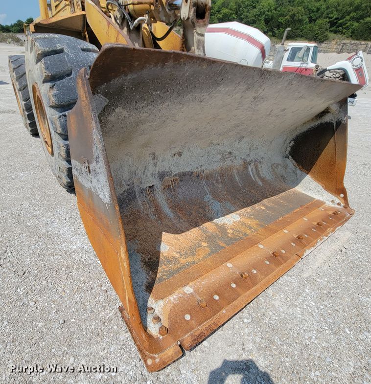 image for item KD9390 1989 Caterpillar 966E  wheel loader