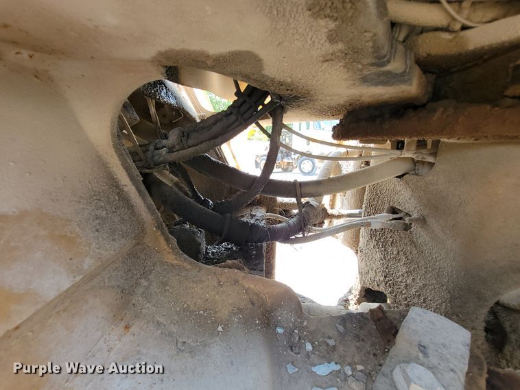 image for item KD9390 1989 Caterpillar 966E  wheel loader