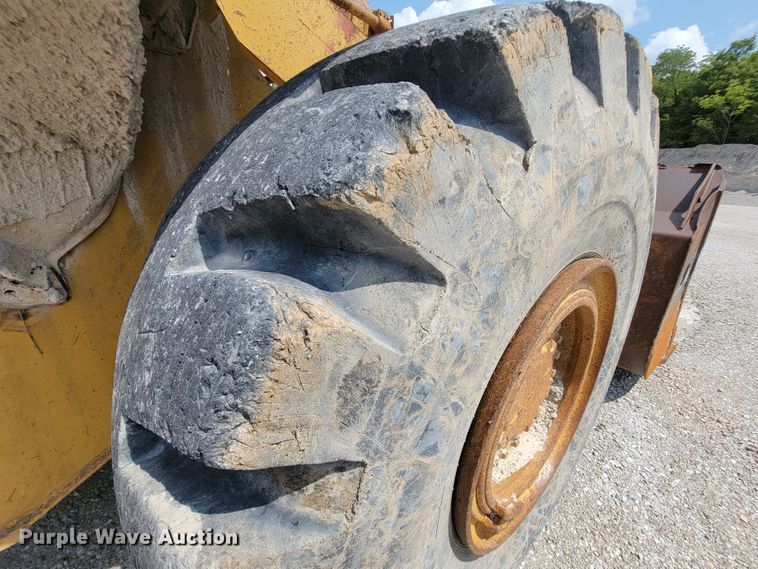 image for item KD9390 1989 Caterpillar 966E  wheel loader