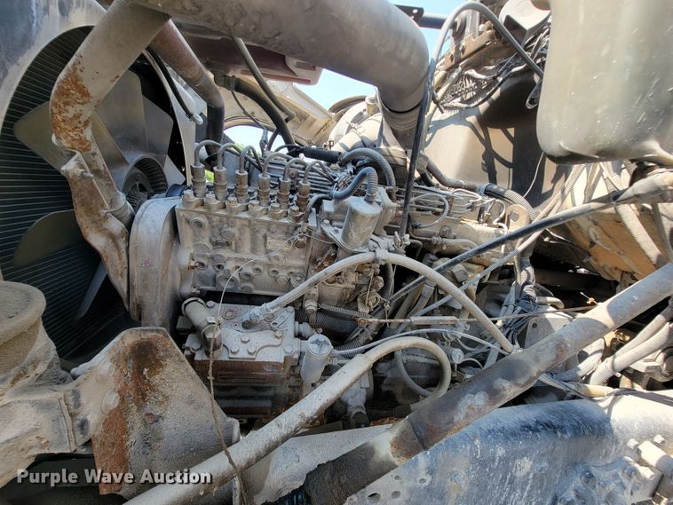 image for item KD9391 1994 Ford LT8000  ready mix truck