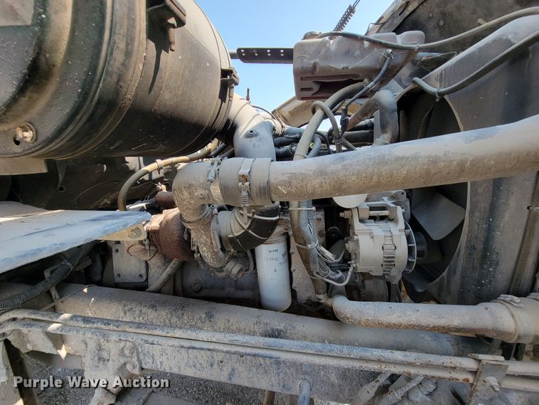 image for item KD9391 1994 Ford LT8000  ready mix truck