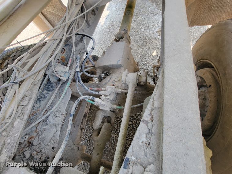 image for item KD9391 1994 Ford LT8000  ready mix truck