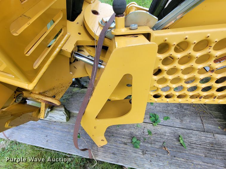 image for item KD9401 2013 Vermeer B1250  backhoe