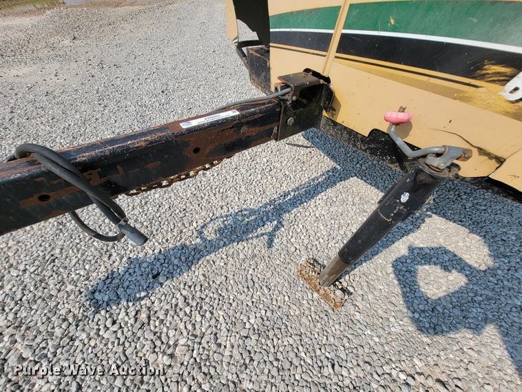 image for item KD9403 2008 Vermeer BC1000XL  wood chipper