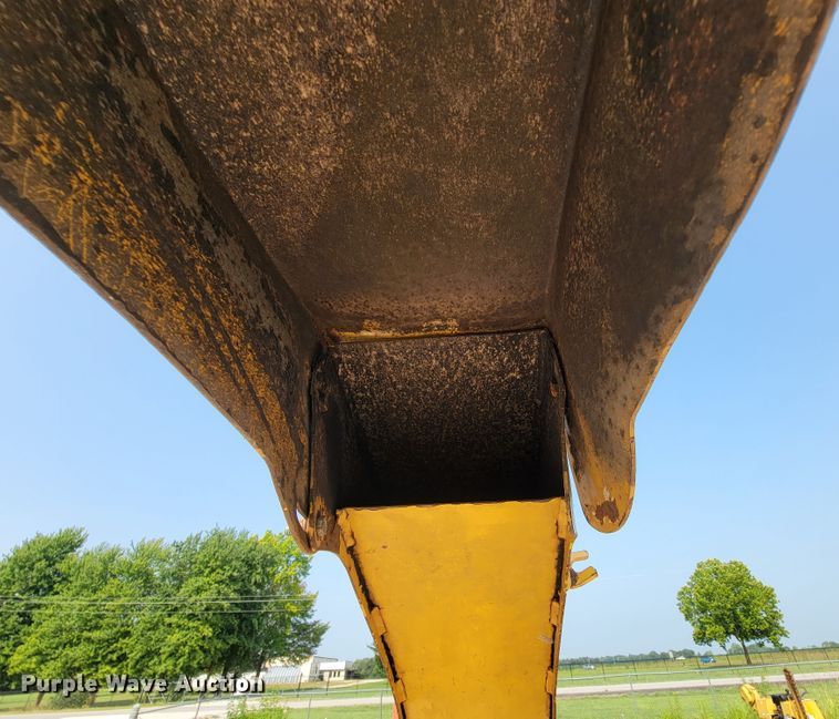 image for item KD9403 2008 Vermeer BC1000XL  wood chipper