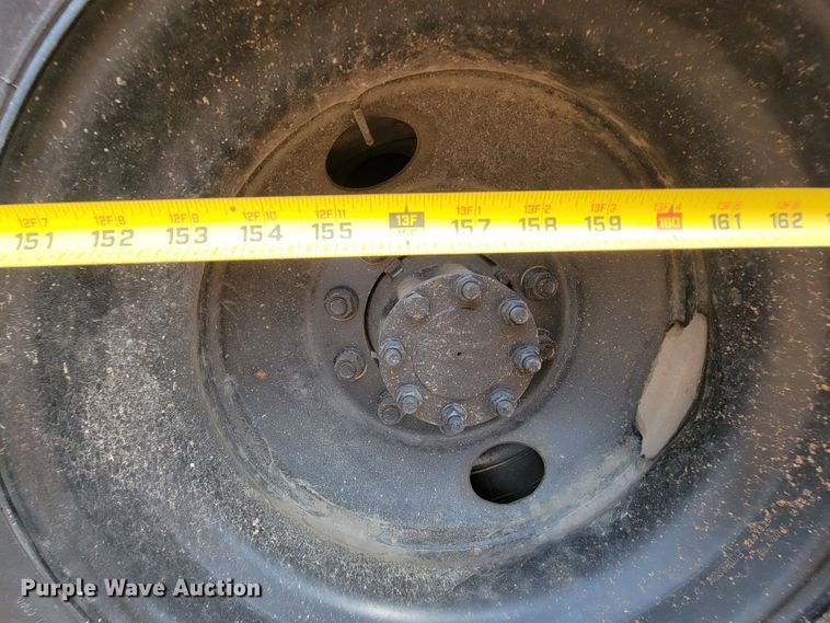 image for item KD9406 2009 International Dura Star 4300  bucket truck