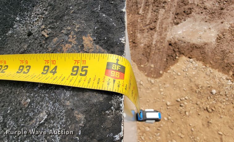 image for item KD9406 2009 International Dura Star 4300  bucket truck