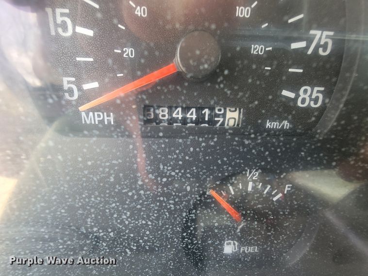 image for item KD9409 2000 Sterling LT9500  dump truck