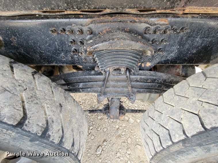 image for item KD9409 2000 Sterling LT9500  dump truck