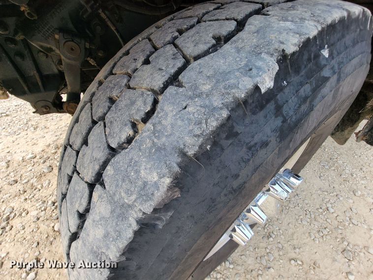 image for item KD9409 2000 Sterling LT9500  dump truck